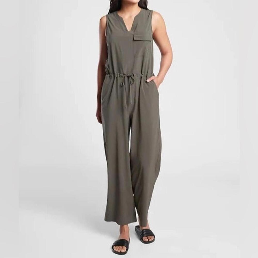 ATHLETA Topanga Jumpsuit Mountain Olive Women’s XSP Small $129 MSRP